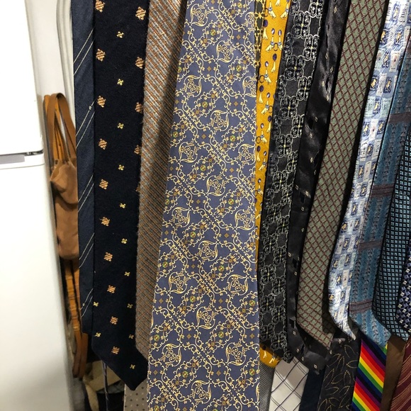 Assorted  branded neckties lot 30 - Picture 2 of 16